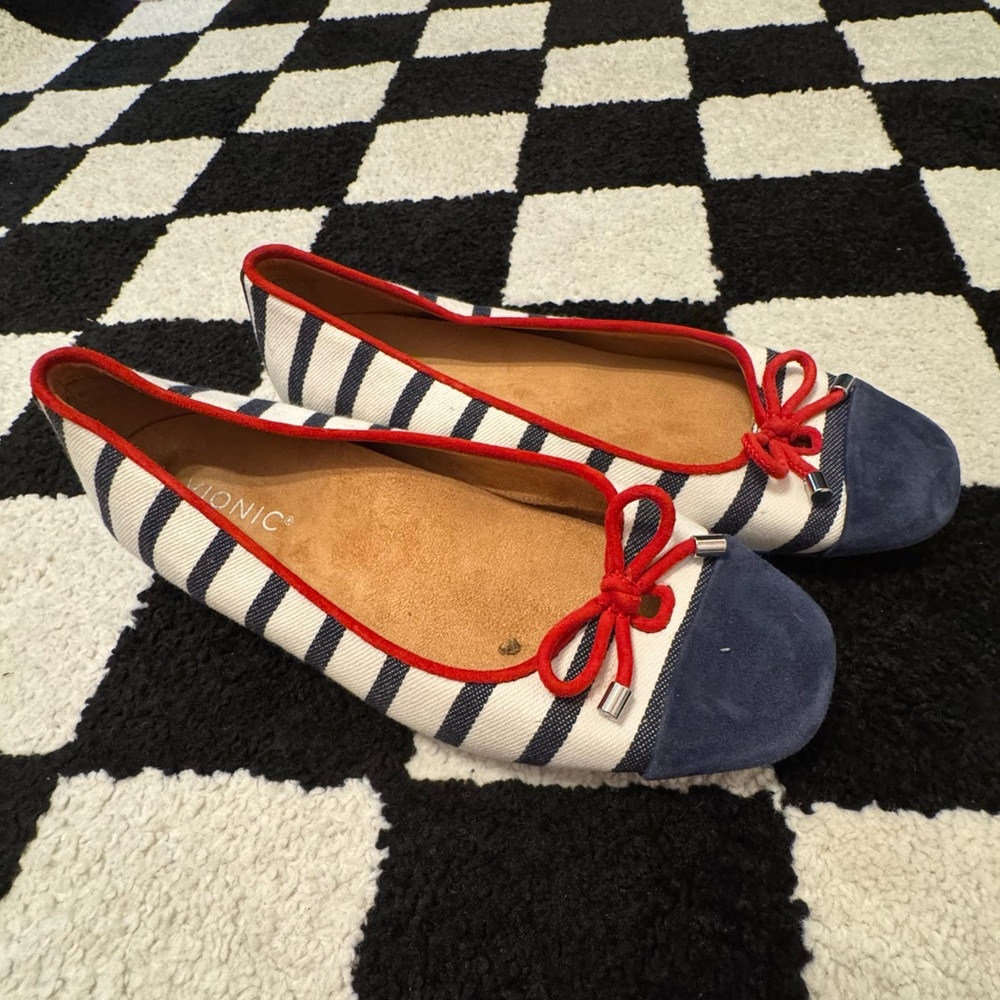 VIONIC Klara Ballet Flat Navy White Stripe Size 7